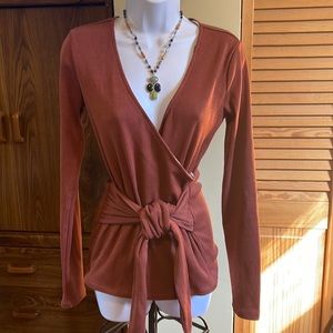 Wrap long sleeve shirt